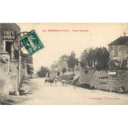 21 NORGES-LA-VILLE. Cimetière et Café de la Source sur la Route Nationale 1910