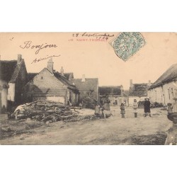 21 SAINT-THIBAULT 1905 animation au Village