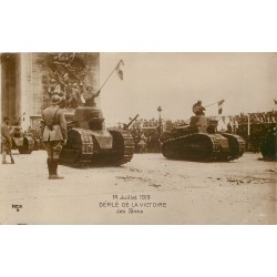 PARIS. Défilé de la Victoire 14 Juillet 1919. Les Tanks
