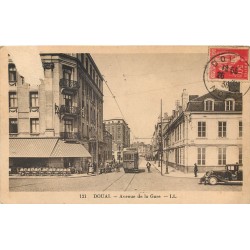 59 DOUAI. Tramway et voiture anciens Avenue de la Gare 1936