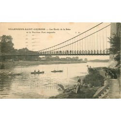 94 VILLENEUVE SAINT GEORGES. Pêcheurs en barques et Lavandières vers le Pont suspendu 1925