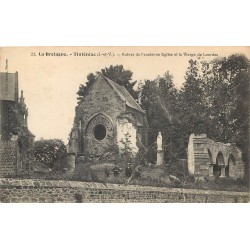 35 TINTENIAC. Ruines ancienne Eglise et Vierge de Lourdes 1921