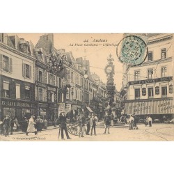 80 AMIENS. Café et l'Horloge Place Gambetta 1905