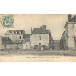 72 LE GRAND-LUCE. Fillettes Place de l'Hôtel-de-Ville 1904
