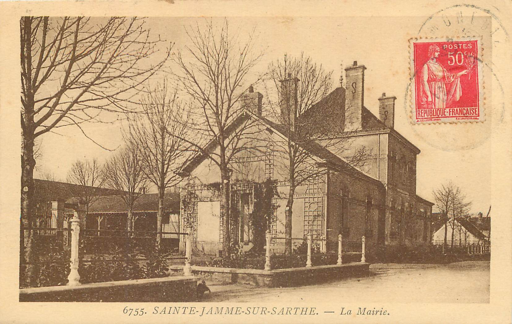 72 SAINT-JAMME-SUR-SARTHE. La Mairie