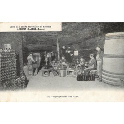 (49) MUNET-SAUMUR. Caves Société Grands Vins Mousseux. Dégorgement