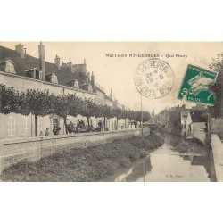 (21) NUITS-SAINT-GEORGES. Quai Fleury animé vers 1910