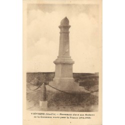 (21) VIEVIGNE. Monument aux Enfants de la Commune