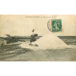 85 LES SABLES D'OLONNE. La Récolte du Sel 1911