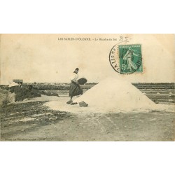 85 LES SABLES D'OLONNE. La Récolte du Sel 1911