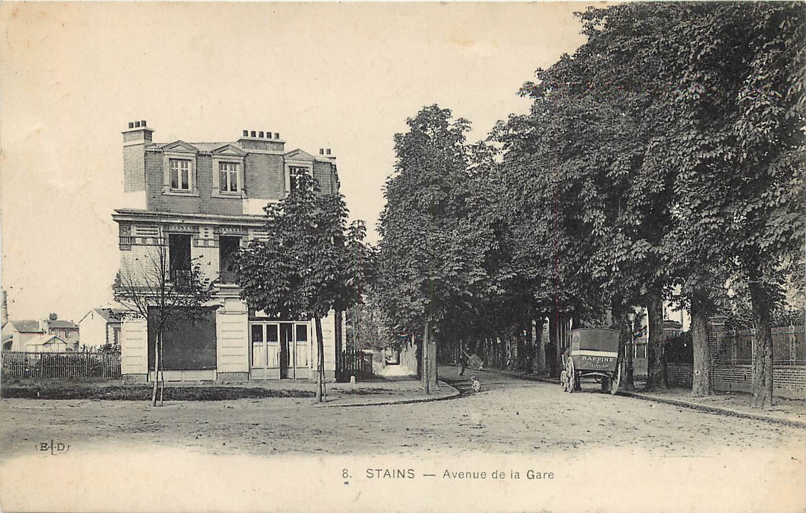 93 STAINS. Avenue de la Gare avec attelage de livraisons "La Rappine"