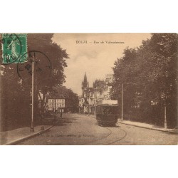 59 DOUAI. Tramway électrique rue de Valenciennes 1924