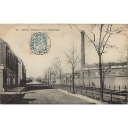 59 DOUAI. Les Usines Boulevard de la République 1905
