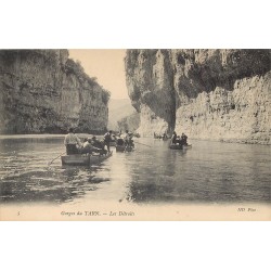 48 Gorges du TARN. Les Détroits avec guides passeurs en barques