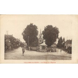 21 VILLERS-LES-POTS. Place et Eglise 1918