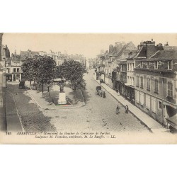 80 ABBEVILLE. Monument du Boucher de Crèvecoeur de Perthes 1916