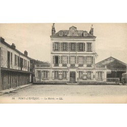 14 PONT-L'EVÊQUE. La Mairie 1917