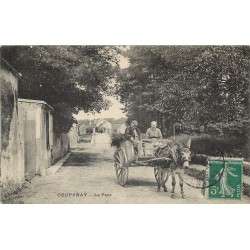 77 COUPVRAY. Le Pont avec attelage mule 1911