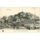 carte postale ancienne 63 LATOUR-D'AUVERGNE. Village et belle animation