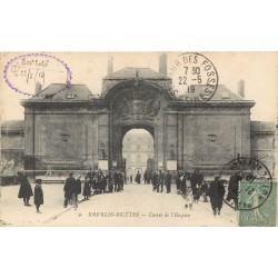 94 KREMLIN-BICÊTRE. Entrée de l'Hospice 1919