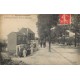 94 FONTENAY-SOUS-BOIS. La Fontaine des Rosettes avenue de la République vers 1910...