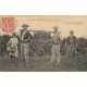 LES VENDANGES. En Maconnais, les Porteurs de raisin 1906