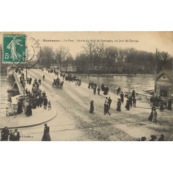 92 SURESNES. Le Pont Entrée Bois Boulogne un jour de Courses avec Octroi vers 1909