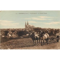 28 CHARTRES. La Vie aux Champs labourage charrue et chevaux