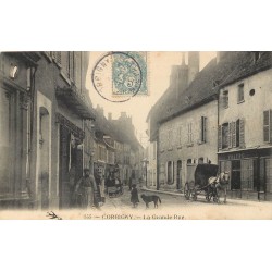 58 CORBIGNY. Attelage devant Poitou sur la Grande rue 1904