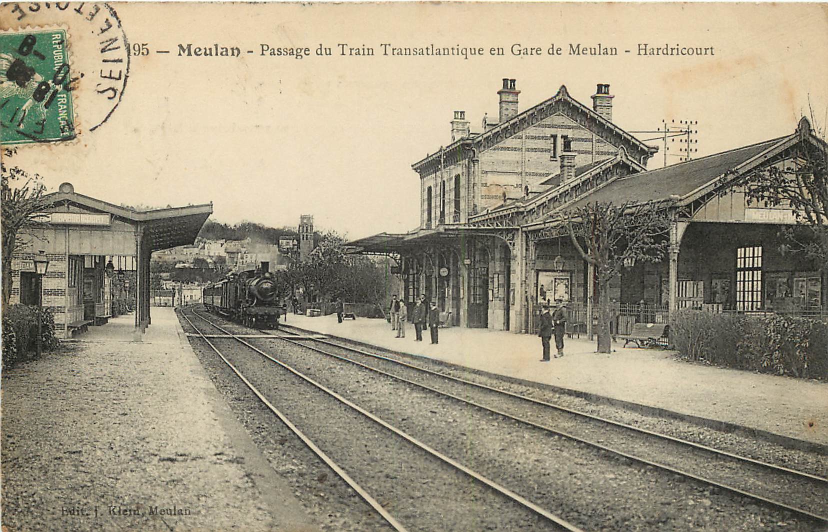 MEULAN. Passage du Train Transatlantique en Gare