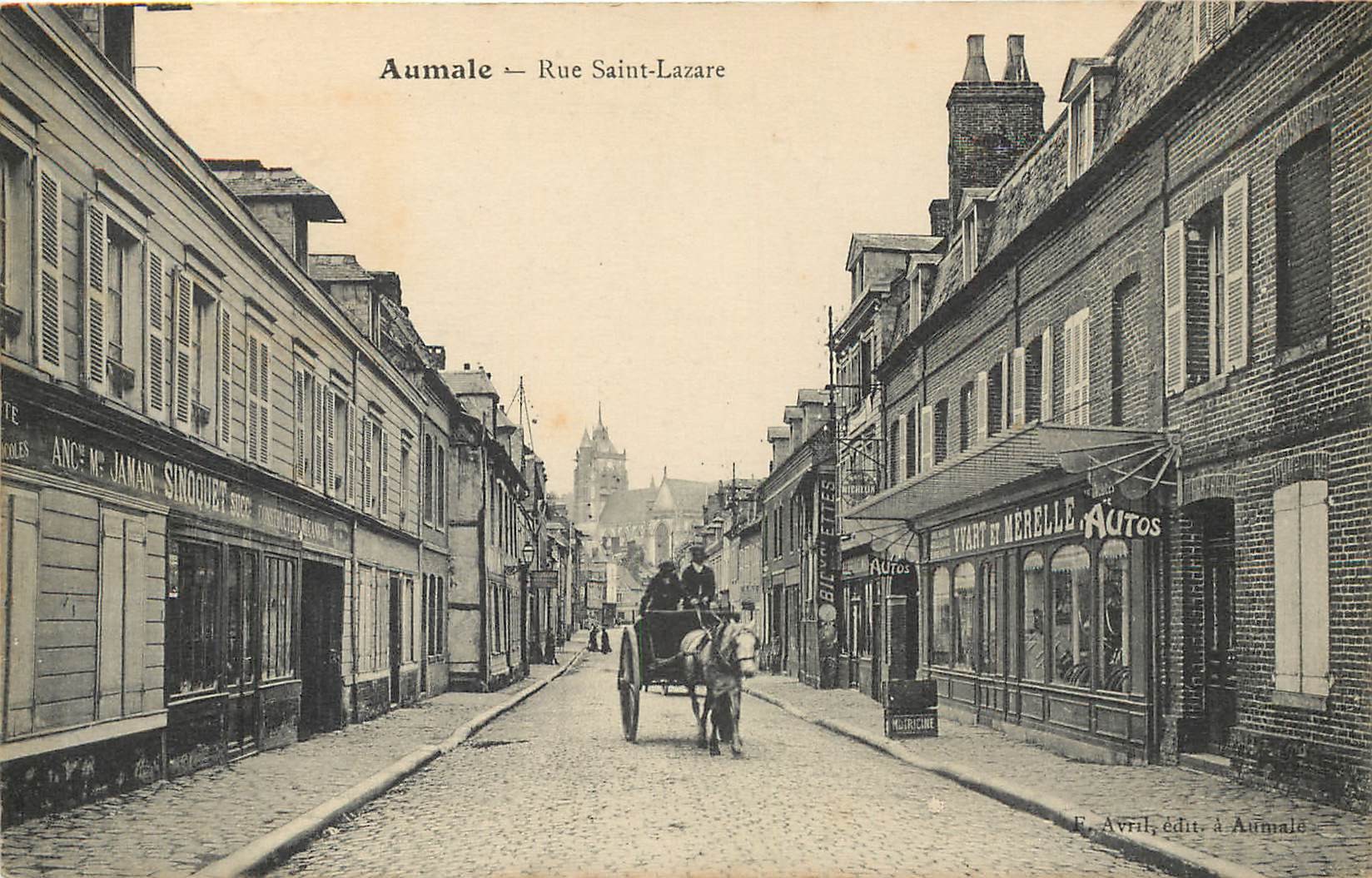 76 AUMALE. Attelage devant Sinoquet etYvart Rue Saint-Lazare