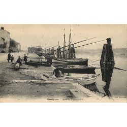 13 MARTIGUES. Barques et bateaux de Pêcheurs Quai de l'Hirondelle 1926