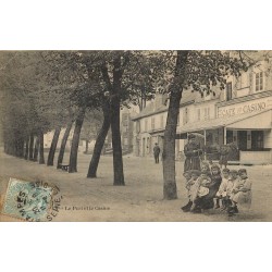 91 ETAMPES. Le Port et le Casino avec attelage devant le Café du Casino 1905