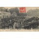 29 SAINT-POL-DE-LEON. La Place un jour de Marché aux Artichauts devant restaurant Roualec 1908