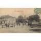 55 LAVOYE. Grosse animation sur la Place 1907