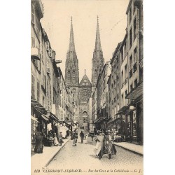 63 CLERMONT-FERRAND. Rue des Gras et Cathédrale