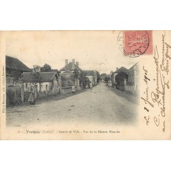 89 TREIGNY. Maison Blanche à l'Entrée de Ville 1906