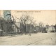 92 BOULOGNE-SUR-SEINE. Cycliste et Terrasse restaurant à l'Entrée de la Grande Rue 1907