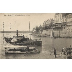 35 DINARD. Le Bac les Vedettes 1905