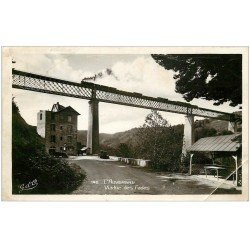 carte postale ancienne 63 LE VIADUC DES FADES. Train et voitures 1935 Carte Photo émaillographie