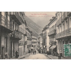 65 CAUTERETS. La Rue de la Raillère 1908 Epicerie Parisienne