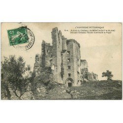 carte postale ancienne 63 MONTAIGUT-LE-BLANC. Ruines du Château 1913 avec Visiteurs