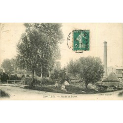 60 NOAILLES. Moulin de Pierre avec femmes assises