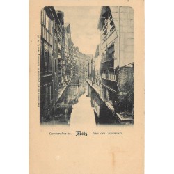 57 METZ. Rue des Tanneurs vers 1900