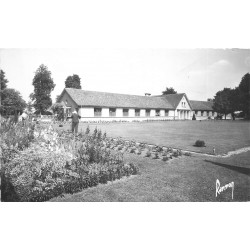 94 JOINVILLE-LE-PONT. Ecole Horticulture du Breuil