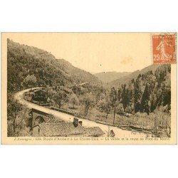 carte postale ancienne 63 PONT DU MERLE. Route d'Ambert à la Chaise-Dieu 1933