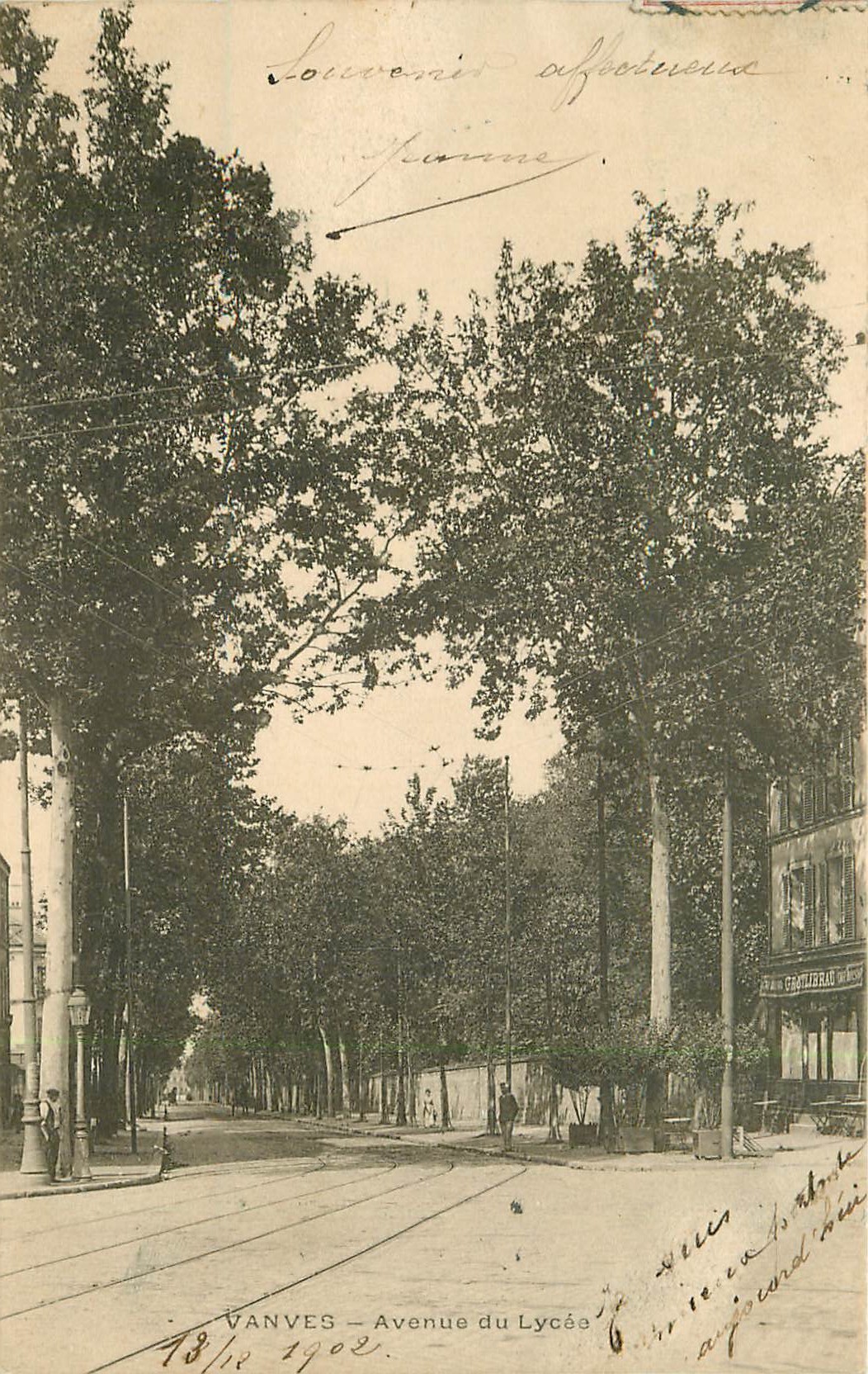 92 VANVES. Avenue du Lycée avec Café 1902