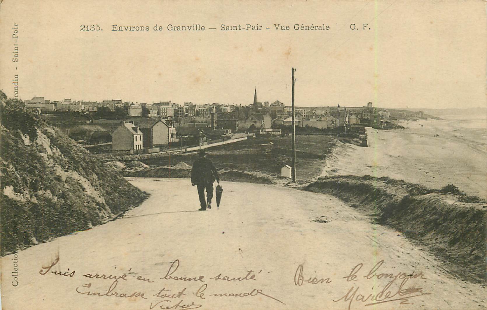 50 SAINT-PAIR. Promeneur sur la Route de Granville 1904