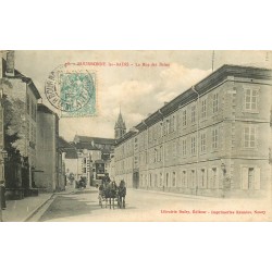52 BOURBONNE-LES-BAINS. Attelage rue des Bains 1904