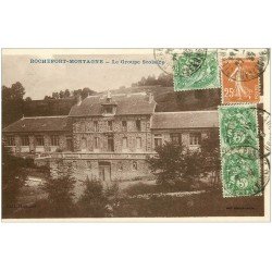carte postale ancienne 63 ROCHEFORT-MONTAGNE. Groupe Scolaire vers 1932